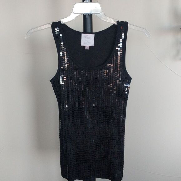 Romeo and Juliet Couture Black Sequin Tank Top - Picture 2 of 11